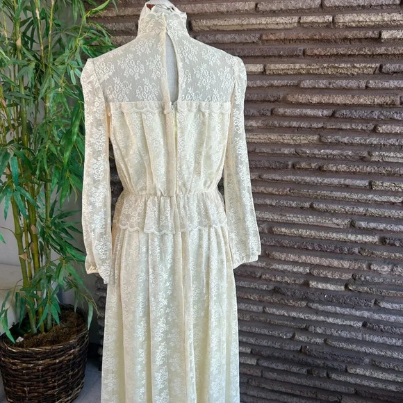 Vintage 80s Cream Lace High Neck Union Made Wedding Formal Maxi Dress - Picture 9 of 9